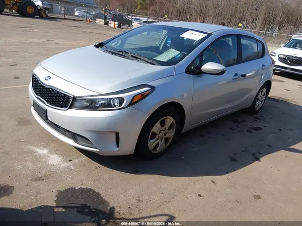 KNAFK5A84H5693480 2017 KIA FORTE - Image 2
