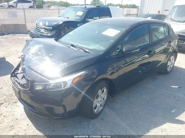 KNAFK5A84H5697383 2017 KIA FORTE - Image 2