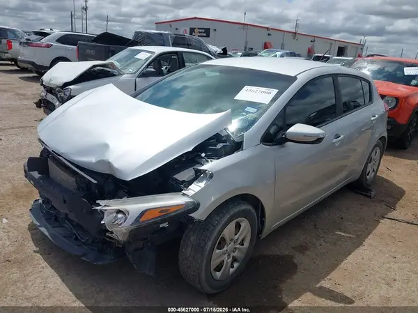 KNAFK5A84H5705305 2017 KIA FORTE - Image 2