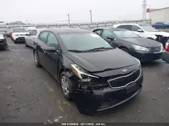KNAFK5A84H5711492 2017 KIA FORTE