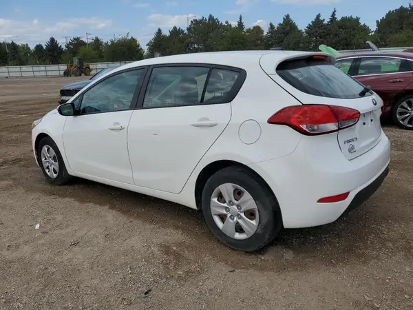 KNAFK5A84H5713730 2017 KIA FORTE - Image 2