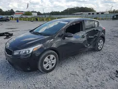 KNAFK5A84H5719902 2017 KIA FORTE