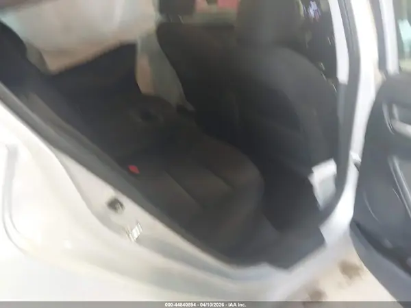 KNAFK5A84H5721536 2017 KIA FORTE - Image 8
