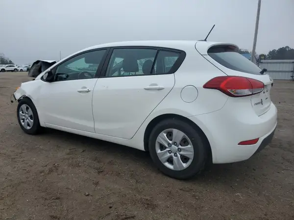 KNAFK5A84J5772959 2018 KIA FORTE - Image 2