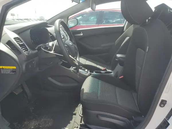 2018 KIA FORTE auction photo 7