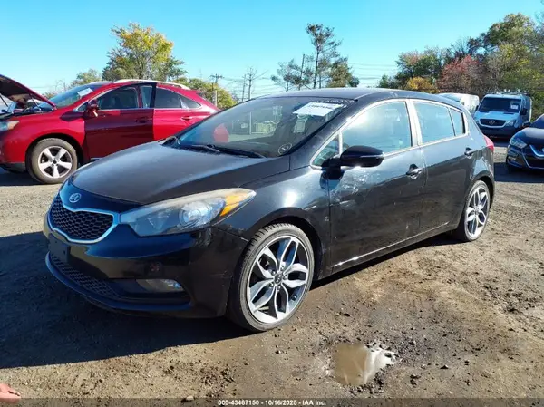 KNAFK5A85G5525264 2016 KIA FORTE - Image 2