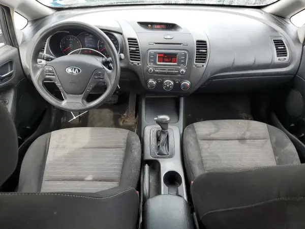 KNAFK5A85G5525359 2016 KIA FORTE - Image 8