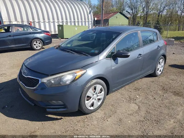 KNAFK5A85G5548687 2016 KIA FORTE - Image 2