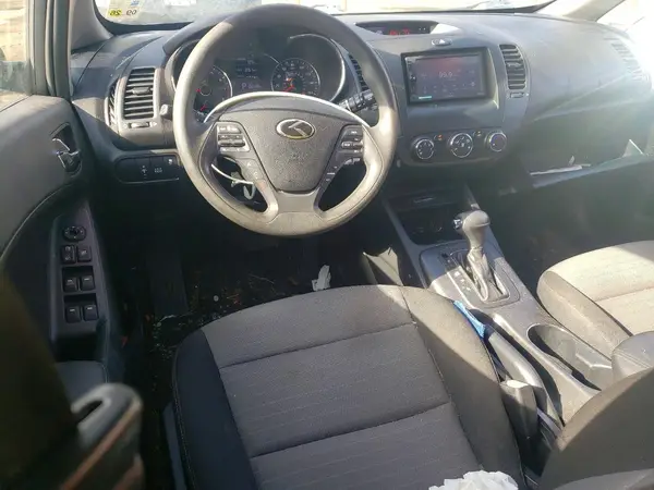 KNAFK5A85G5575047 2016 KIA FORTE - Image 8