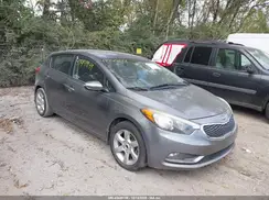 KNAFK5A85G5582712 2016 KIA FORTE