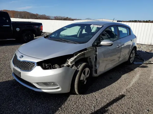 KNAFK5A85G5583729 2016 KIA FORTE - Image 1