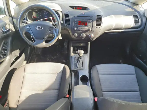 KNAFK5A85G5584024 2016 KIA FORTE - Image 8