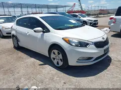 KNAFK5A85G5584833 2016 KIA FORTE