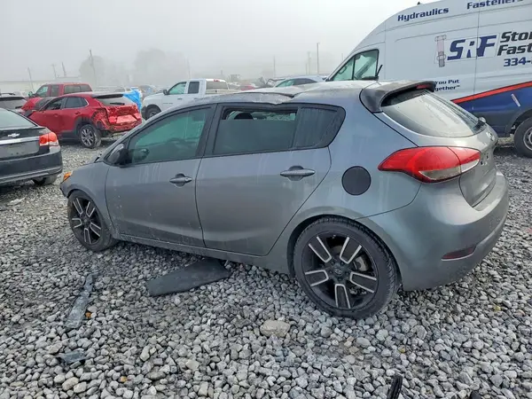 KNAFK5A85G5592365 2016 KIA FORTE - Image 2