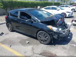 KNAFK5A85G5605986 2016 KIA FORTE
