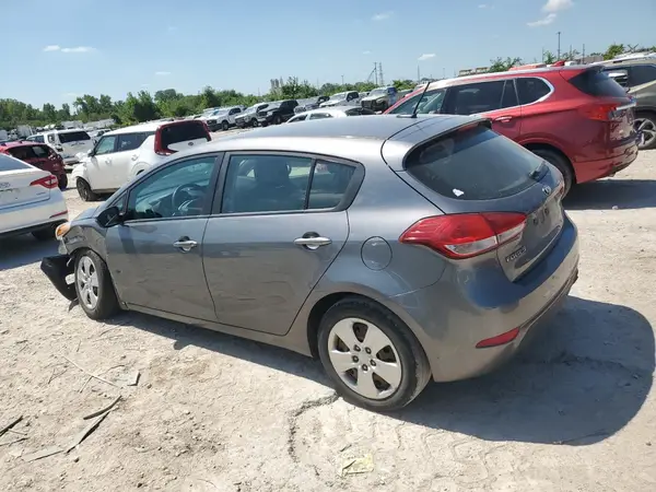 KNAFK5A85G5620861 2016 KIA FORTE - Image 2