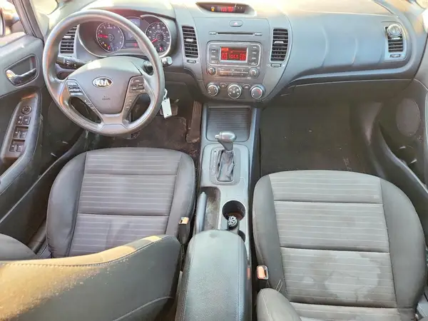 KNAFK5A85G5637465 2016 KIA FORTE - Image 8