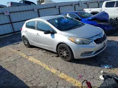 KNAFK5A85G5639393 2016 KIA FORTE