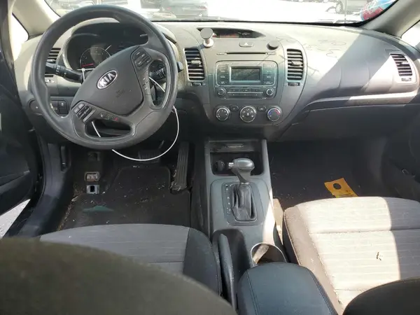 KNAFK5A85G5648773 2016 KIA FORTE - Image 8