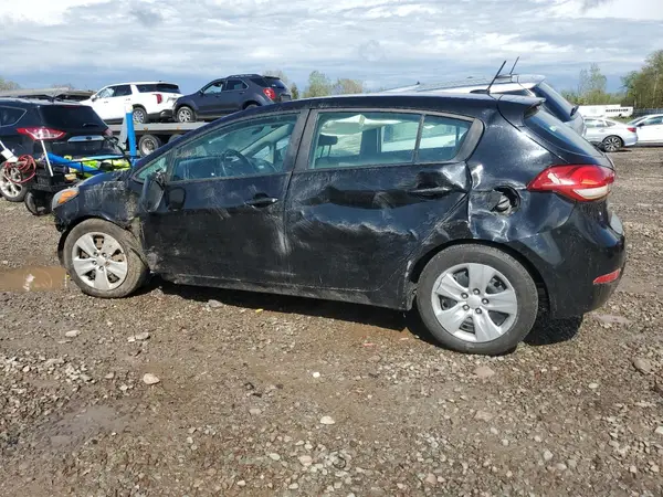 KNAFK5A85G5653228 2016 KIA FORTE - Image 2