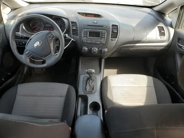 KNAFK5A85G5655836 2016 KIA FORTE - Image 8