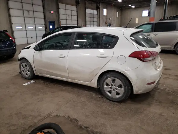 KNAFK5A85H5691415 2017 KIA FORTE - Image 2