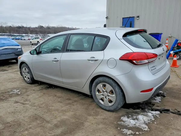 KNAFK5A85H5725448 2017 KIA FORTE - Image 2