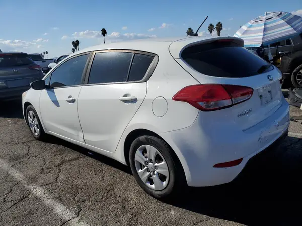 KNAFK5A85J5772985 2018 KIA FORTE - Image 2