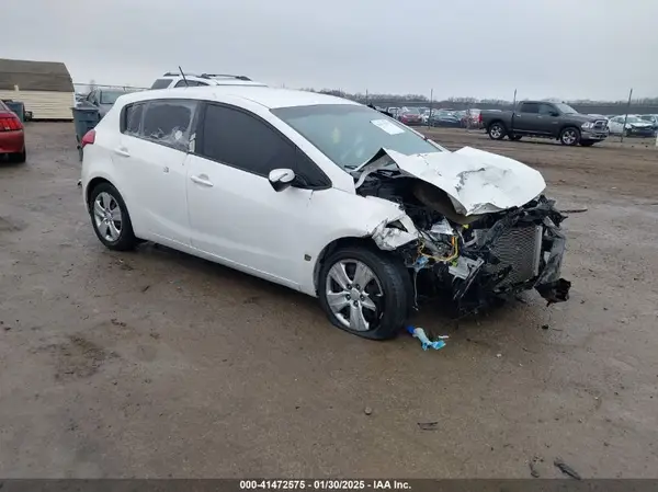 KNAFK5A86G5572755 2016 KIA FORTE - Image 1