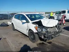 KNAFK5A86G5573548 2016 KIA FORTE