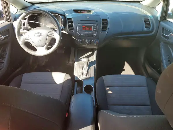 KNAFK5A86G5585201 2016 KIA FORTE - Image 8