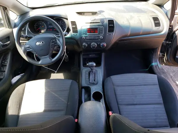 KNAFK5A86G5602482 2016 KIA FORTE - Image 8