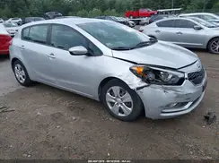 KNAFK5A86G5605382 2016 KIA FORTE