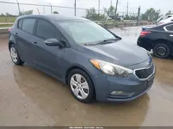 KNAFK5A86G5607780 2016 KIA FORTE