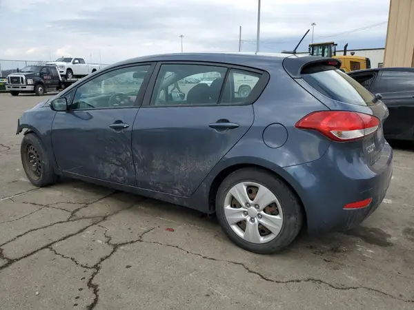 KNAFK5A86G5621713 2016 KIA FORTE - Image 2