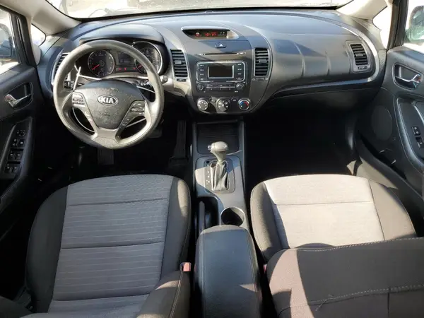 KNAFK5A86G5631299 2016 KIA FORTE - Image 8