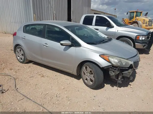 KNAFK5A86G5635451 2016 KIA FORTE - Image 1