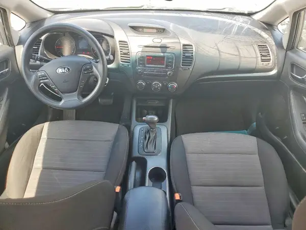 KNAFK5A86G5640035 2016 KIA FORTE - Image 8