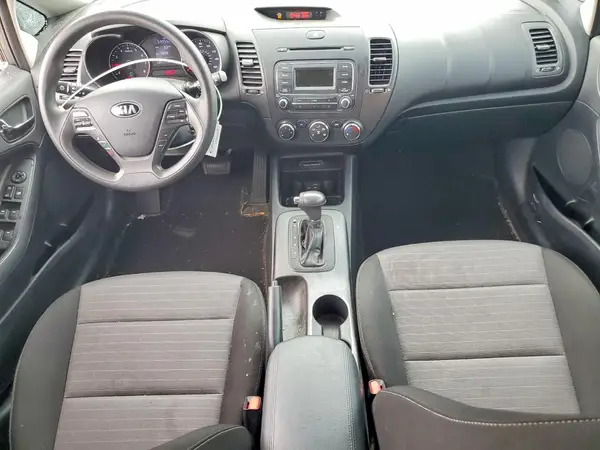 KNAFK5A86G5648426 2016 KIA FORTE - Image 8