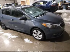 KNAFK5A86G5648717 2016 KIA FORTE