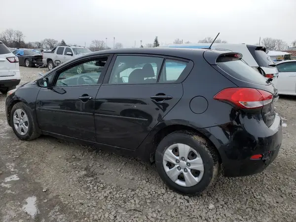 KNAFK5A86H5682156 2017 KIA FORTE - Image 2