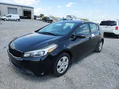 KNAFK5A86H5686031 2017 KIA FORTE