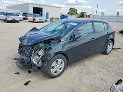 KNAFK5A86H5688944 2017 KIA FORTE