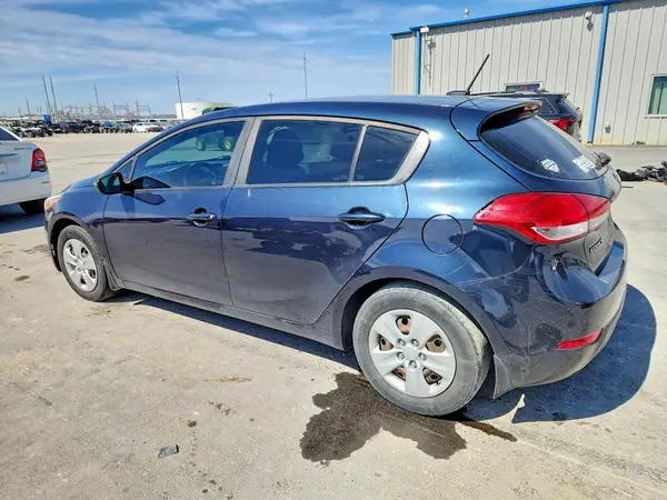 KNAFK5A86H5691407 2017 KIA FORTE - Image 2