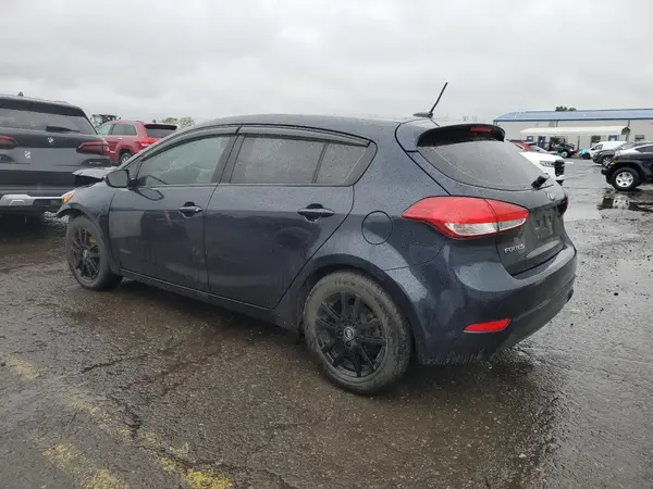 KNAFK5A86H5696445 2017 KIA FORTE - Image 2