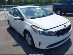 KNAFK5A86H5706083 2017 KIA FORTE