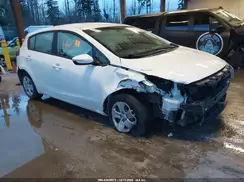 KNAFK5A86J5772722 2018 KIA FORTE