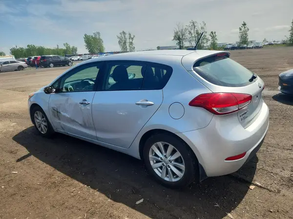 KNAFK5A87G5481851 2016 KIA FORTE - Image 2