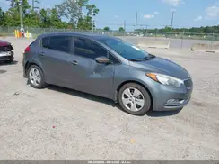 KNAFK5A87G5526268 2016 KIA FORTE