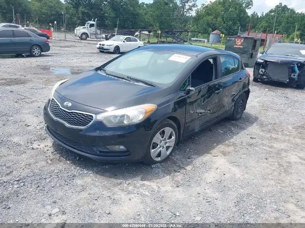 KNAFK5A87G5574840 2016 KIA FORTE - Image 2